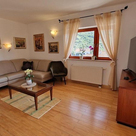 Villa Ana Zrnovo Ngoại thất bức ảnh
