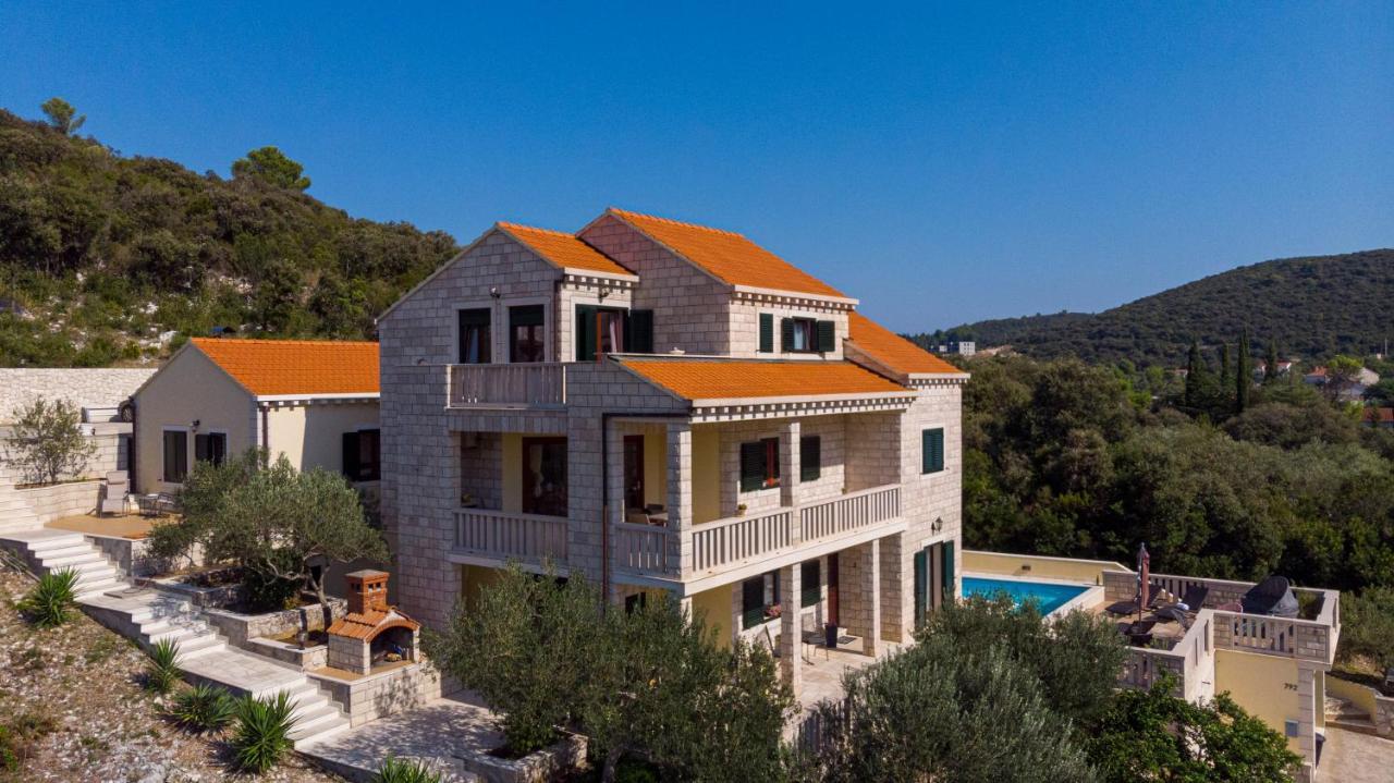 Villa Ana Zrnovo Ngoại thất bức ảnh