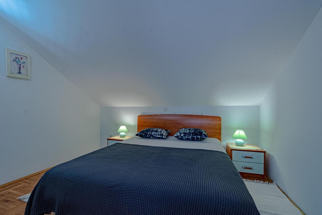 Villa Ana Zrnovo Ngoại thất bức ảnh