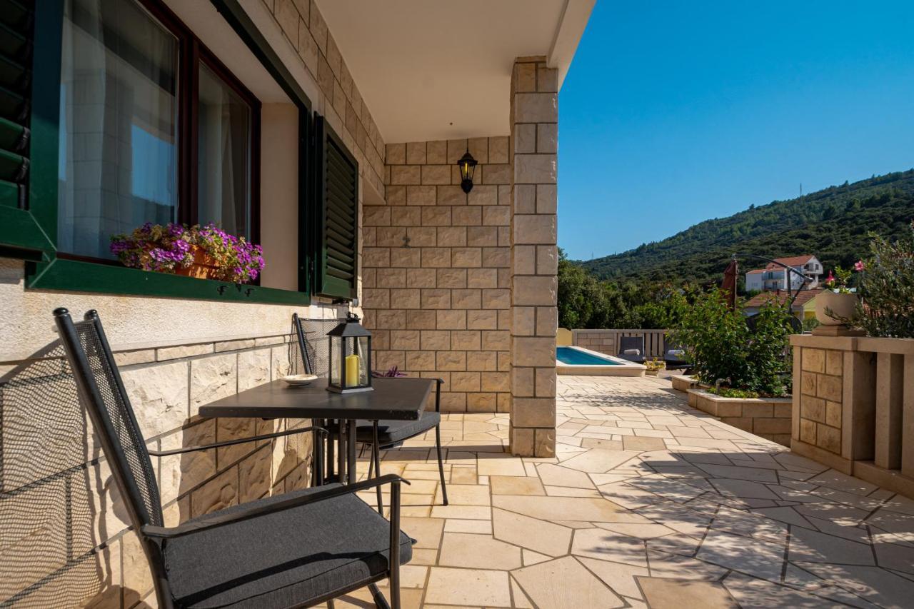 Villa Ana Zrnovo Ngoại thất bức ảnh